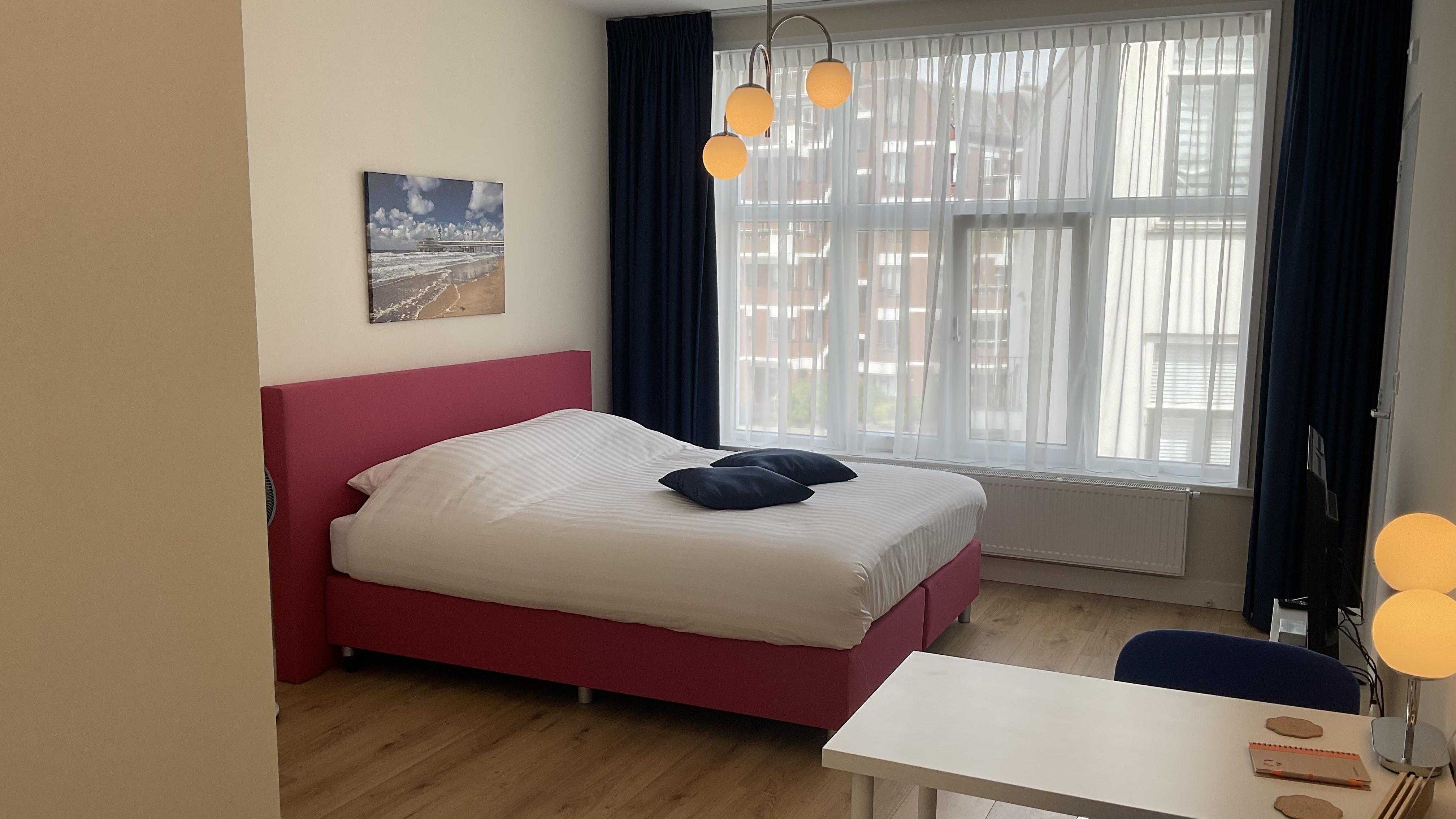 Apartment 8
